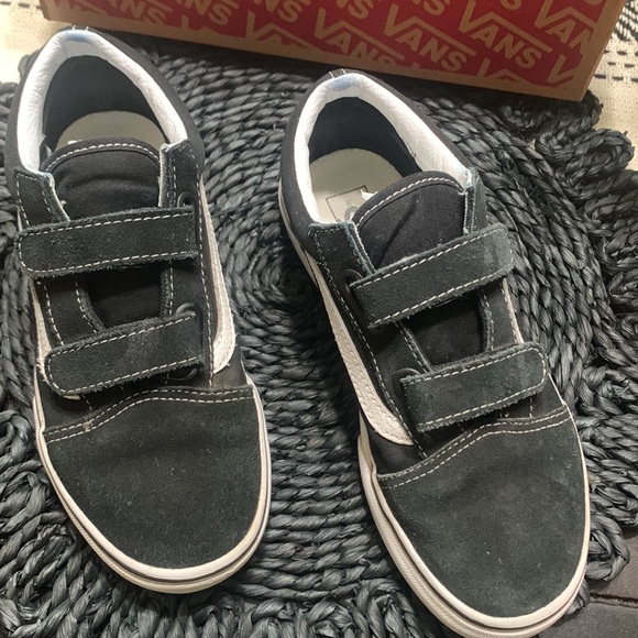 Black Vans boys - Picture 2 of 7